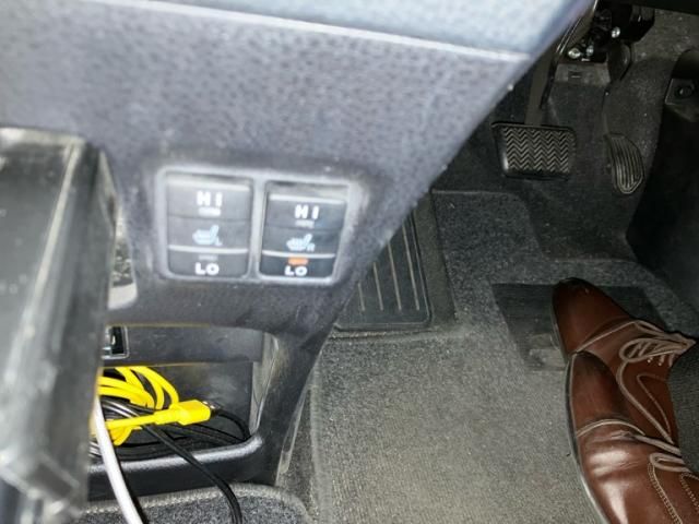 TOYOTA NOAH HYBRID 2015 Image 31