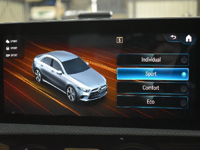 MERCEDES BENZ A CLAS 2019 Image 31