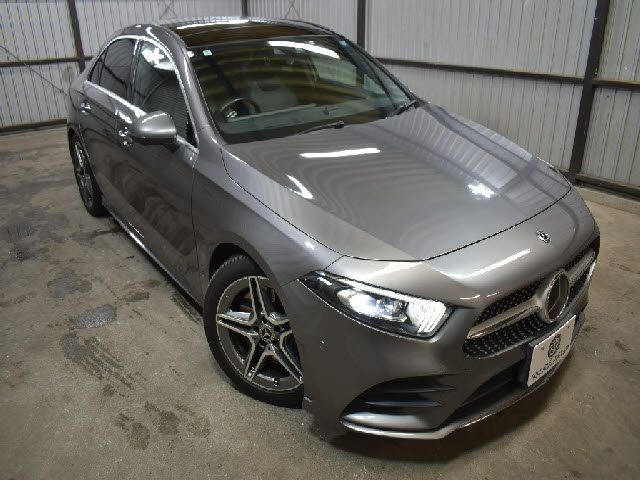 MERCEDES BENZ A CLAS 2019 Image 31