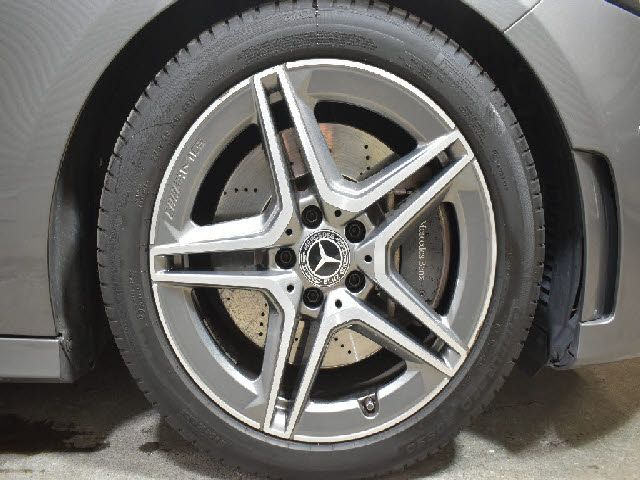 MERCEDES BENZ A CLAS 2019 Image 31