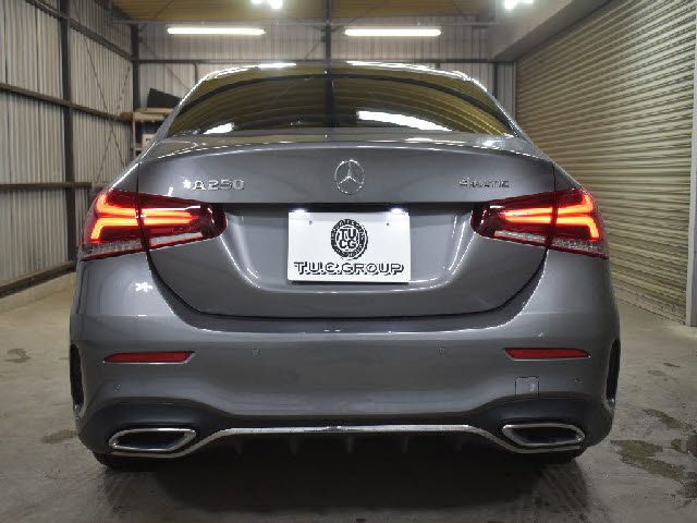 MERCEDES BENZ A CLAS 2019 Image 31