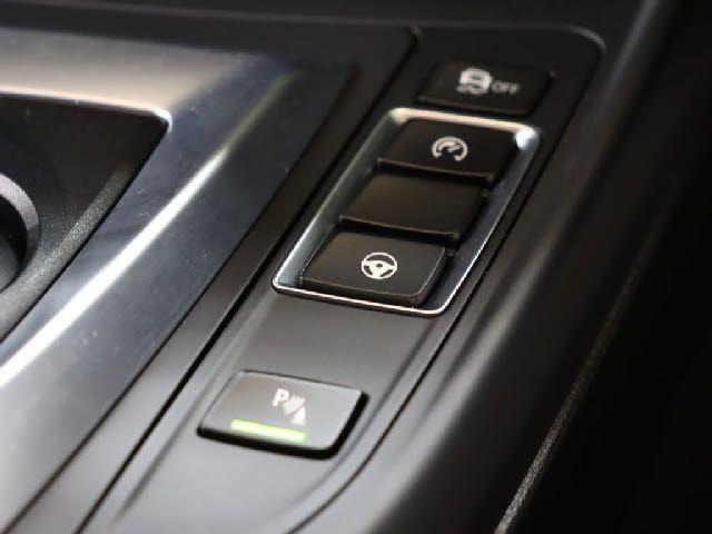 BMW M2 COUPE 2019 Image 31