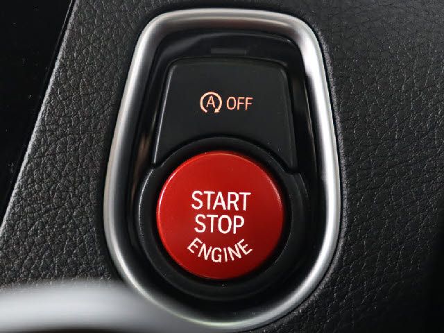 BMW M2 COUPE 2019 Image 31