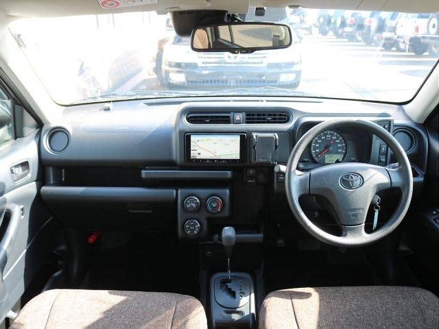 TOYOTA PROBOX VAN 4WD 2025 Image 31