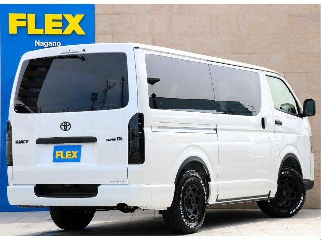 TOYOTA HIACE VAN 4WD 2026 Image 31