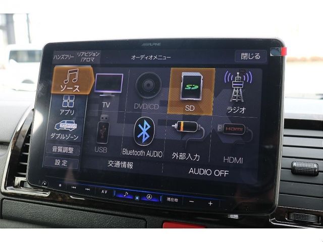 TOYOTA HIACE VAN 4WD 2026 Image 31