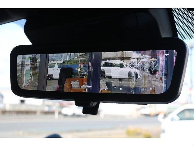 TOYOTA HIACE VAN 4WD 2026 Image 31