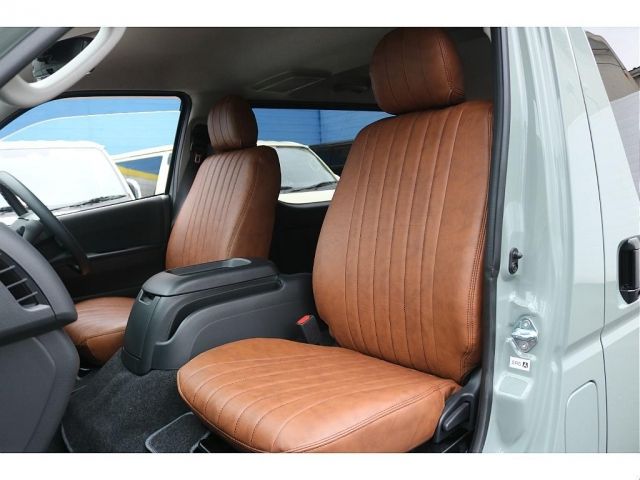 TOYOTA HIACE VAN 4WD 2026 Image 31