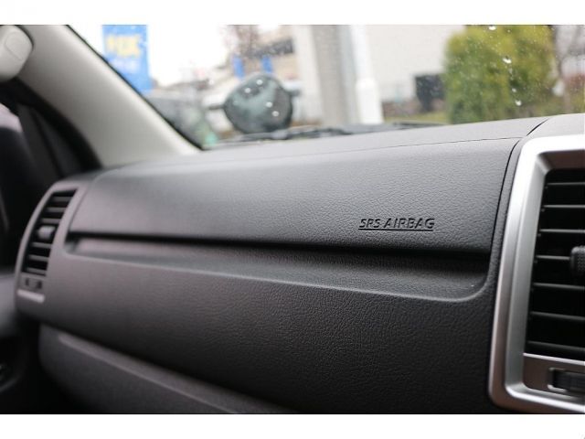 TOYOTA HIACE VAN 4WD 2026 Image 31