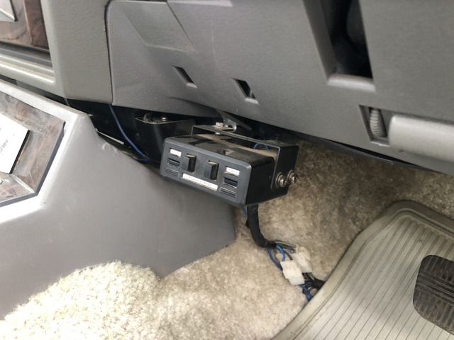 NISSAN GLORIA 1979 Image 31