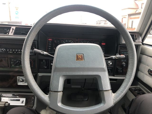 NISSAN GLORIA 1979 Image 31