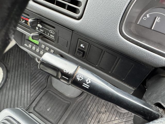 HONDA ACTY TRUCK 4WD 1998 Image 31