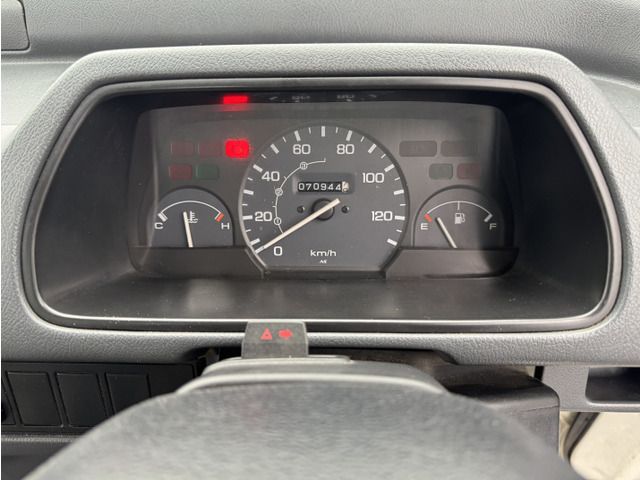 HONDA ACTY TRUCK 4WD 1998 Image 31