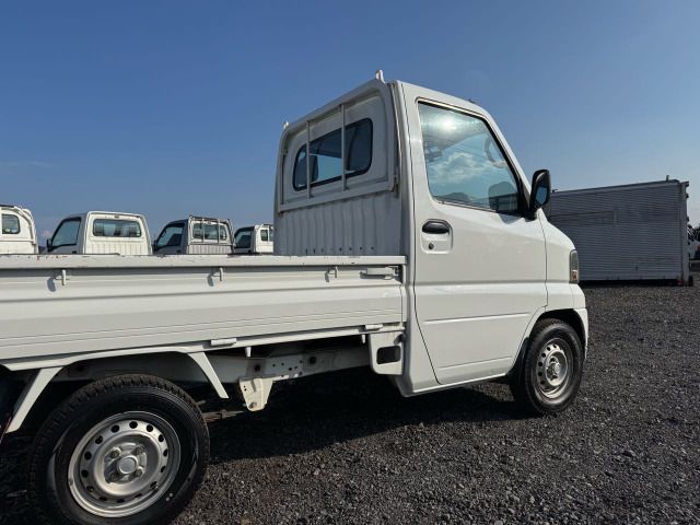 NISSAN CLIPPER TRUCK 2004 Image 31