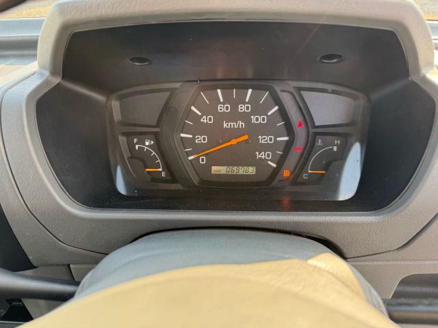 NISSAN CLIPPER TRUCK 2004 Image 31