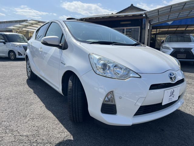 TOYOTA AQUA 2014 Image 31