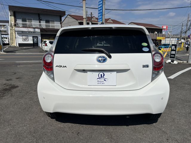 TOYOTA AQUA 2014 Image 31