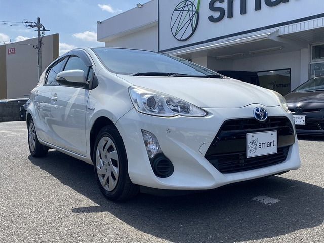 TOYOTA AQUA 2015 Image 31