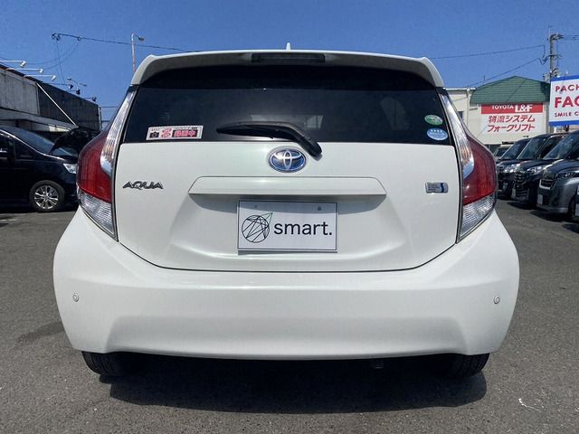 TOYOTA AQUA 2015 Image 31