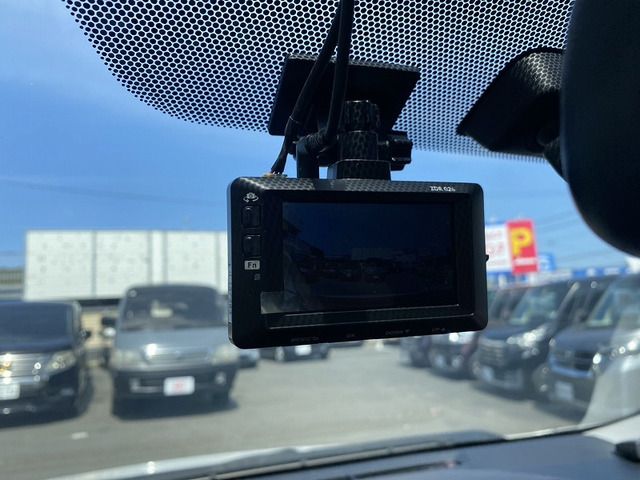 TOYOTA AQUA 2015 Image 31