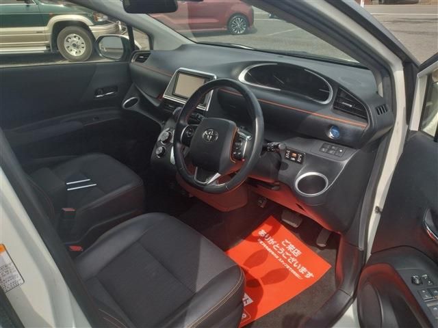 TOYOTA SIENTA HYBRID 2017 Image 31