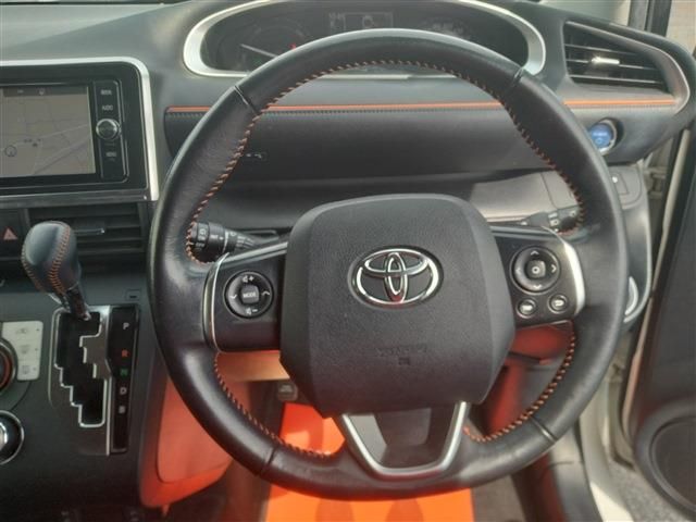 TOYOTA SIENTA HYBRID 2017 Image 31