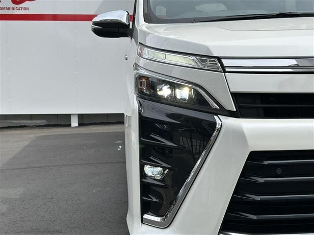 TOYOTA VOXY HYBRID 2021 Image 31
