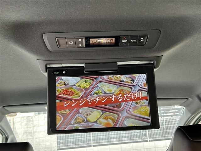 TOYOTA VOXY HYBRID 2021 Image 31