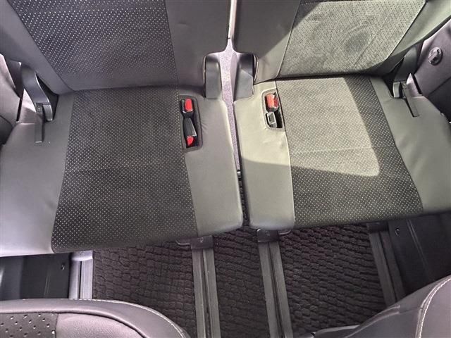 TOYOTA VOXY HYBRID 2021 Image 31