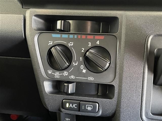 DAIHATSU HIJET CARGO 2022 Image 31