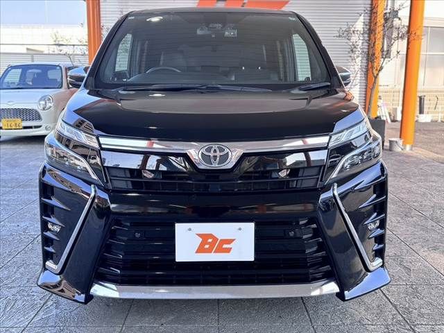 TOYOTA VOXY 2021 Image 31
