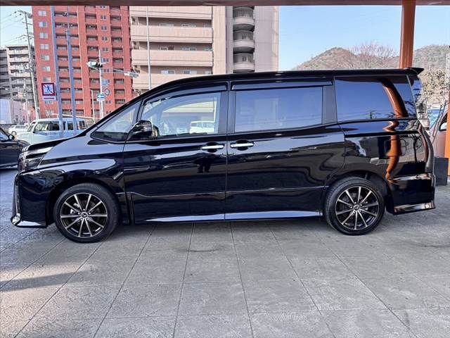 TOYOTA VOXY 2021 Image 31