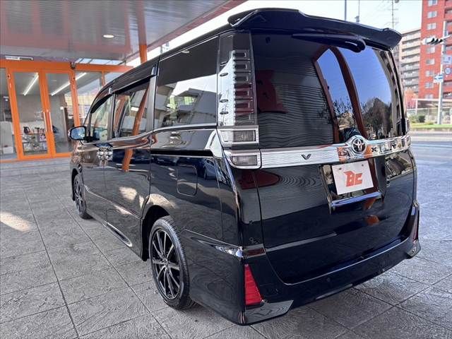 TOYOTA VOXY 2021 Image 31