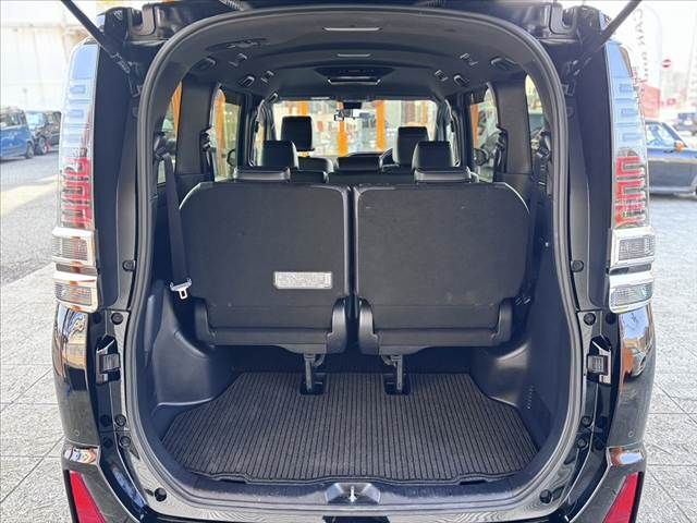 TOYOTA VOXY 2021 Image 31