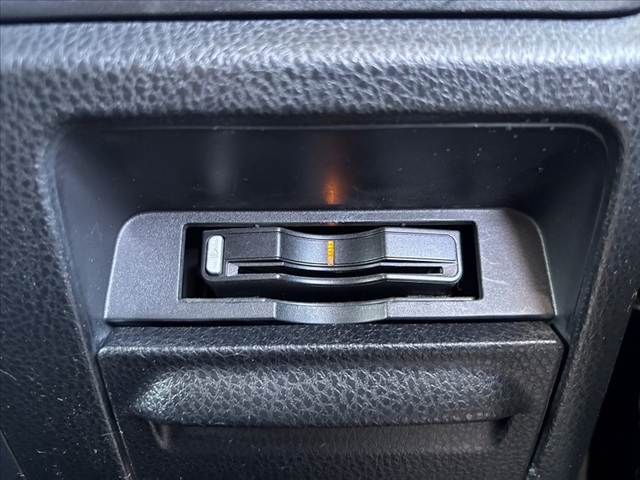 TOYOTA VOXY 2021 Image 31