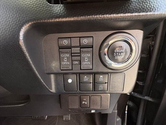 TOYOTA ROOMY 2021 Image 31