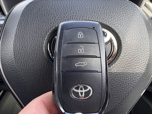 TOYOTA COROLLA CROSS HYBRID 2025 Image 31