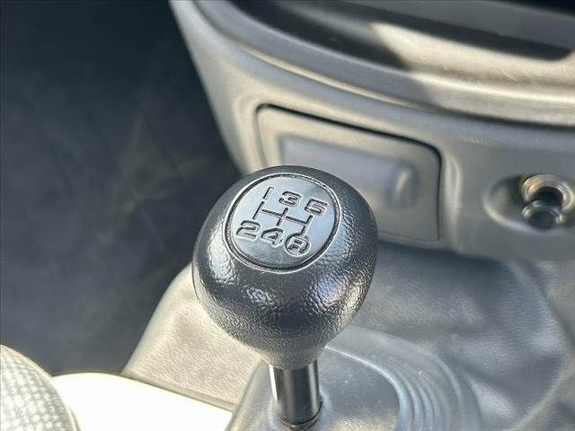 DAIHATSU HIJET TRUCK 2013 Image 31