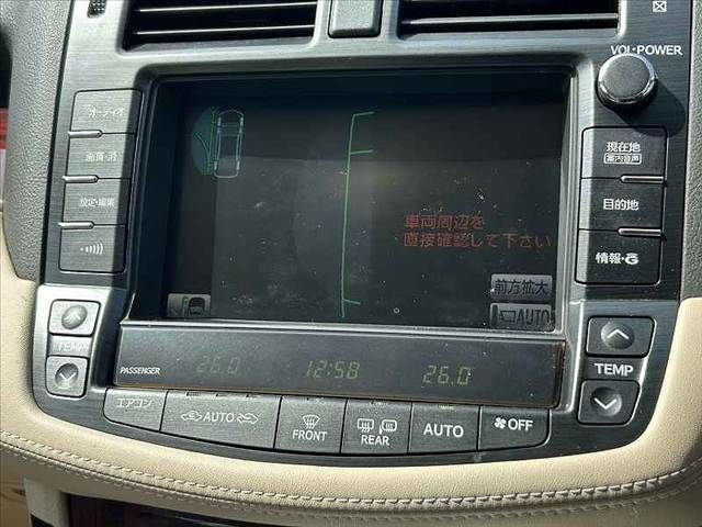 TOYOTA CROWN SEDAN 2010 Image 31