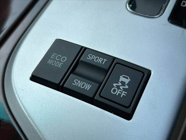 TOYOTA CROWN SEDAN 2010 Image 31