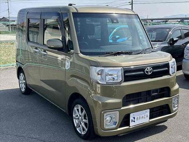 TOYOTA PIXIS MEGA 2017 Image 31