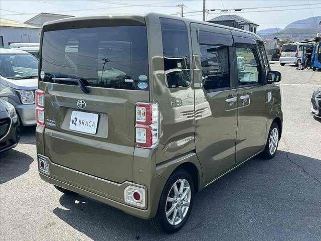 TOYOTA PIXIS MEGA 2017 Image 31