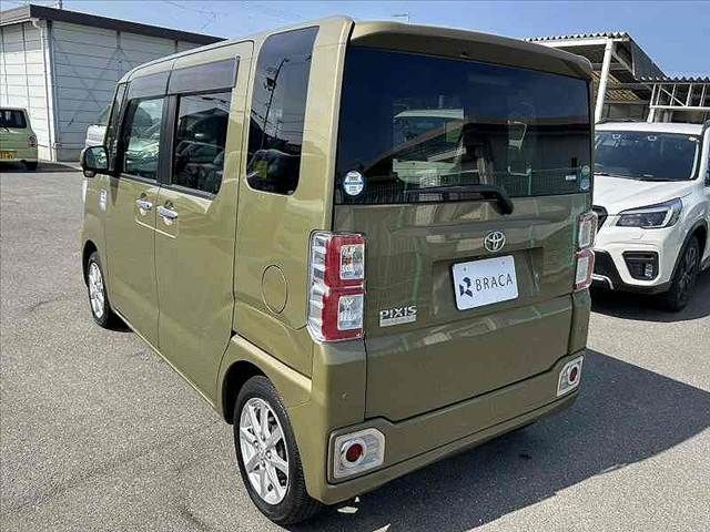 TOYOTA PIXIS MEGA 2017 Image 31