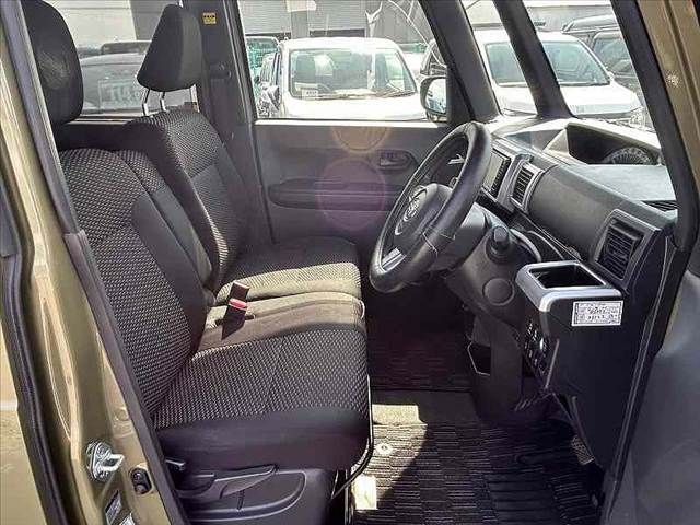 TOYOTA PIXIS MEGA 2017 Image 31