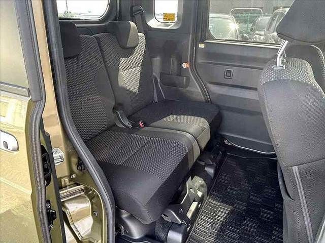 TOYOTA PIXIS MEGA 2017 Image 31