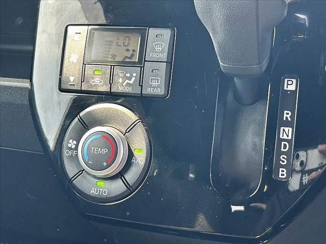 TOYOTA PIXIS MEGA 2017 Image 31