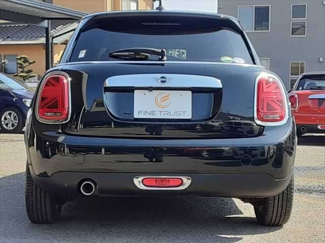 BMW MINI ONE 5DOOR 2019 Image 31