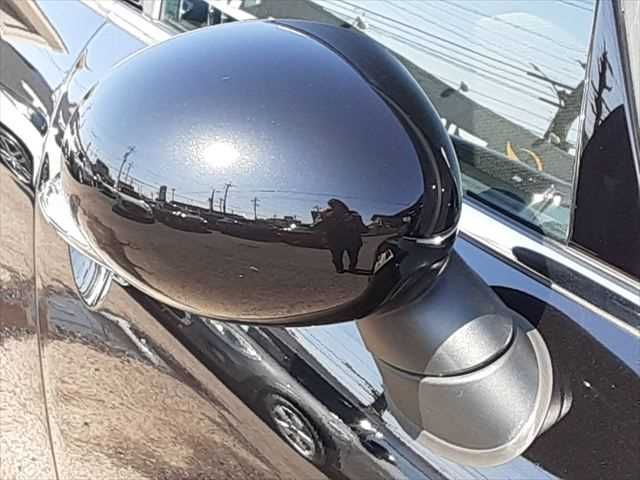 BMW MINI ONE 5DOOR 2019 Image 31