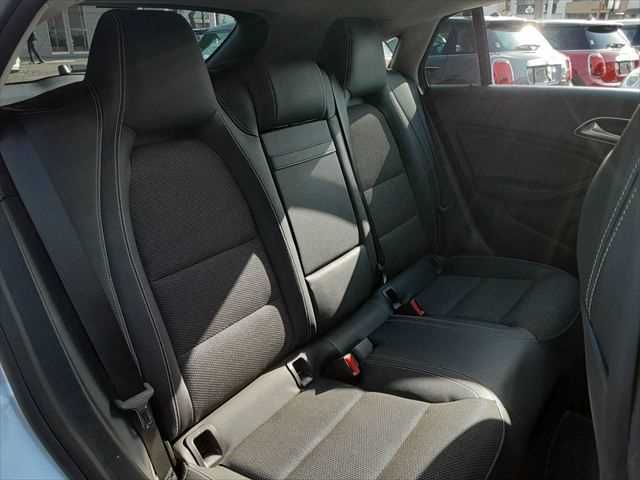 MERCEDES BENZ CLA SH 2017 Image 31