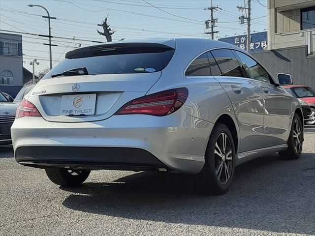 MERCEDES BENZ CLA SH 2017 Image 31